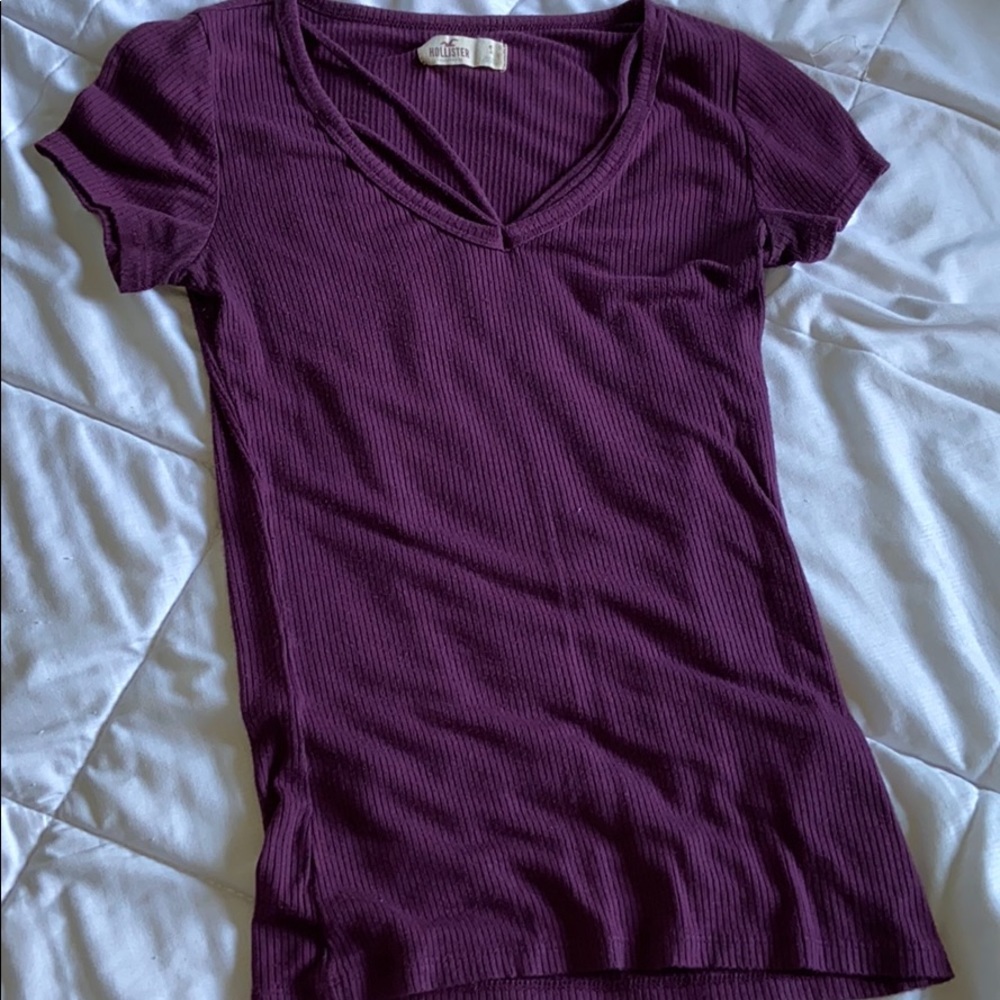 A short sleeve